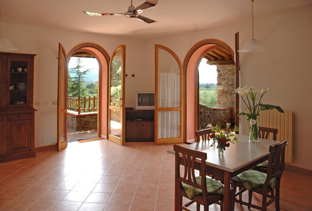 Agriturismo Podere Gozzuto Ґаворрано Номер фото